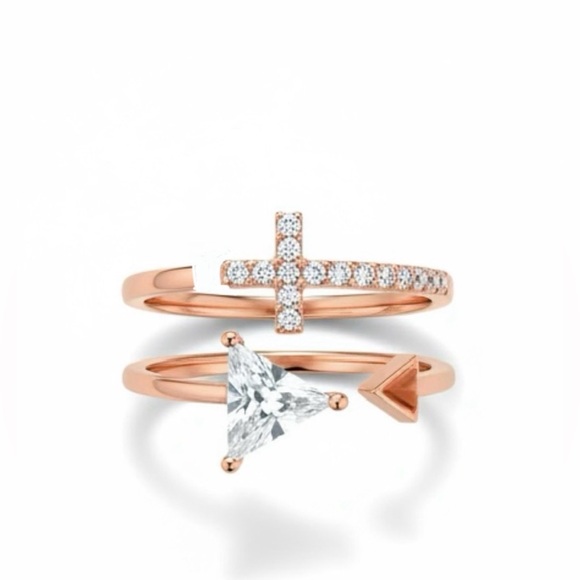 Jewelry Box with Rings and Necklaces - Picture 7 of 9